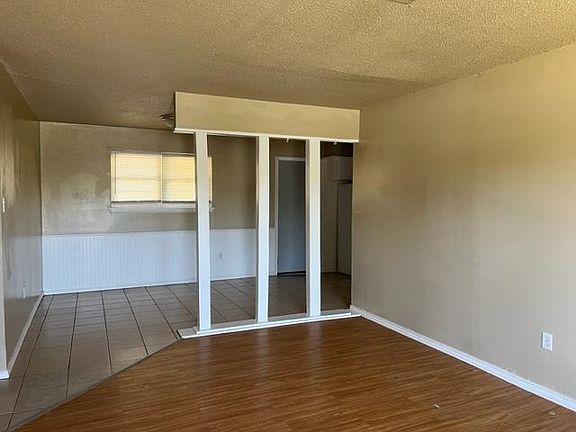 3rd image of 2204 NW Austin Dr