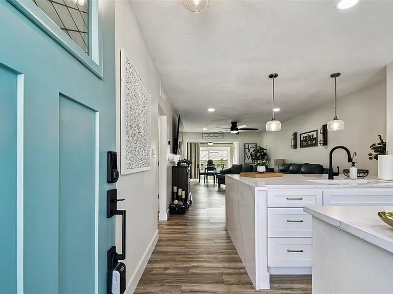 9032 Mission Oaks Blvd #F — Photo 5