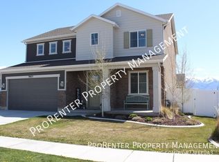 3665 S Water Lilly Ln, Syracuse, UT 84075