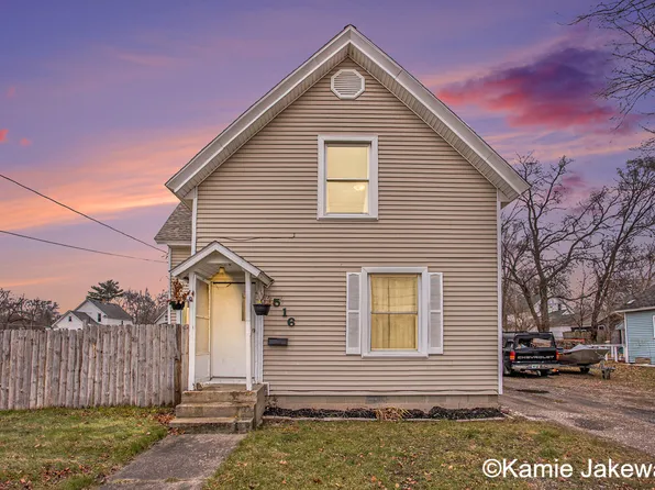516 S Front St, Belding, MI 48809