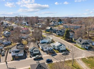 9 Desbrisay Cres, Charlottetown, PE C1A4H1