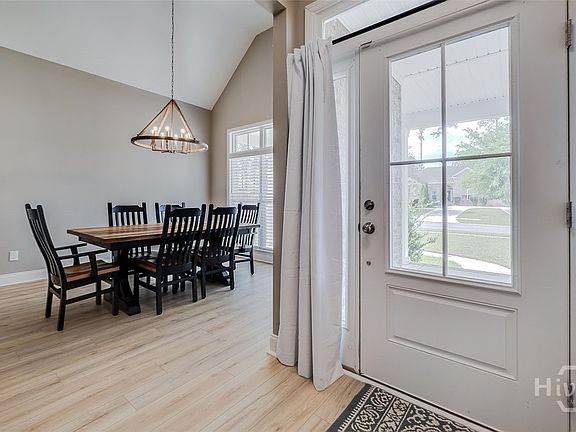 5th image of 120 Sweetwater Circle