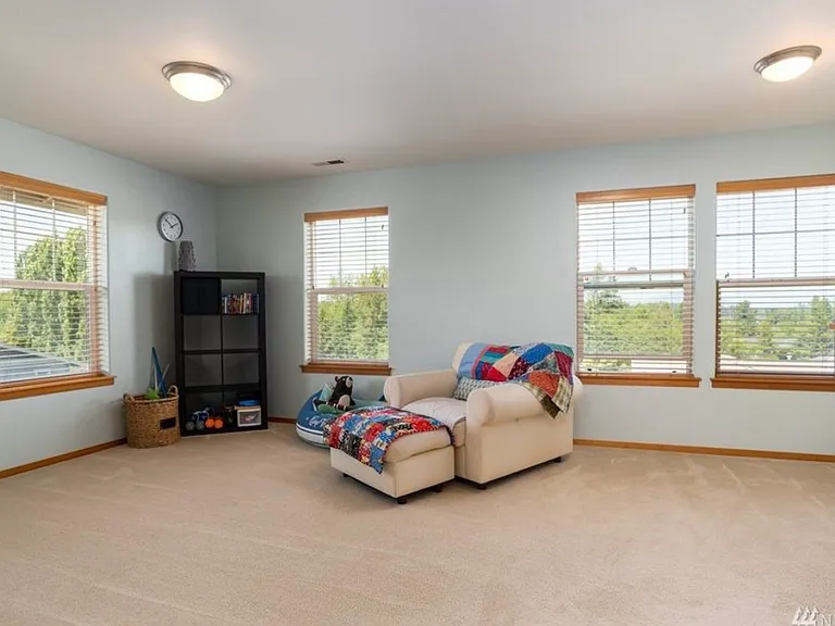 1119 N Waugh Rd — Photo 19