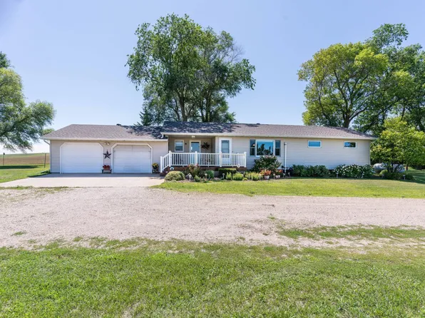 37502 State Highway 210, Battle Lake, MN 56515