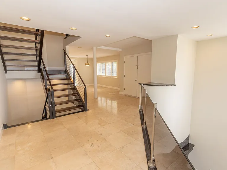 2511 Manchester Ave — Photo 26