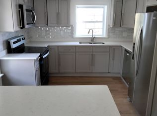 5 Church St APT 1, East Greenwich, RI 02818