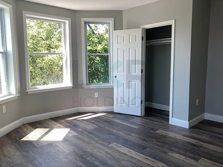 5437 Master St #2 — Photo 12