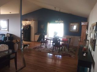 425 Lily Pond Ln, Taylors, SC 29687