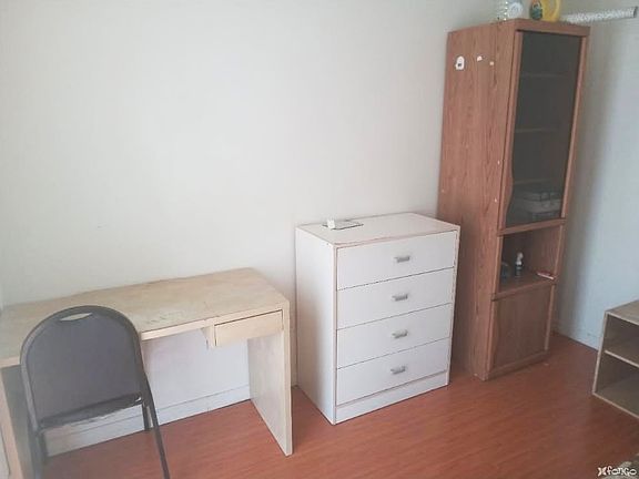 Bedroom B: $780 Furnished Private room with Single sized bed