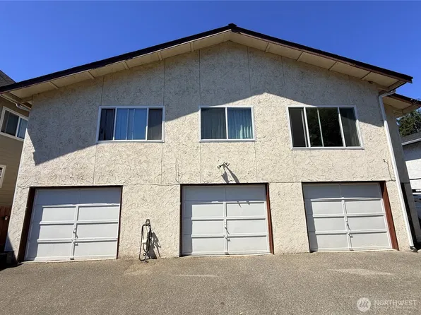 8848 Interlake Ave N, Seattle, WA 98103