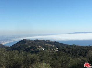 2 Saddle Peak Rd, Topanga, CA 90290