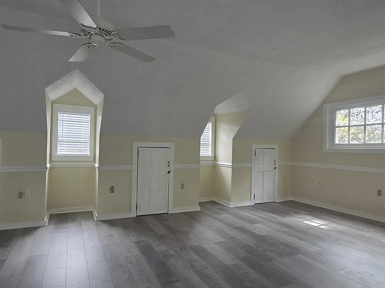 3934 Dover Rd #B — Photo 15