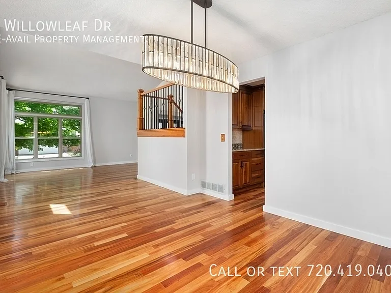 8 Willowleaf Dr — Photo 17
