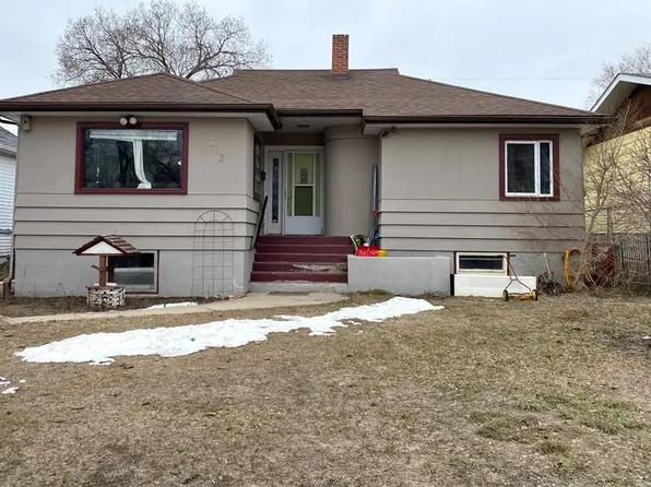 612 2ND AVENUE NW, Swift Current, SK S9H 0R3