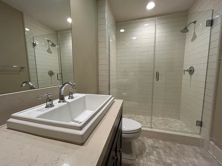 23500 Park Sorrento #C33 — Photo 32