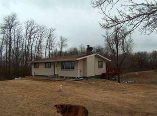 3990 Wapello Jefferson Rd, Eldon, IA 52554