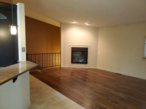 2nd image of 2283 Rosebud Dr