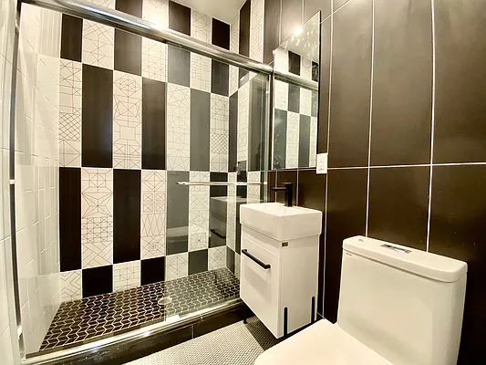 Rented by Lofts and Flats LLC | media 44