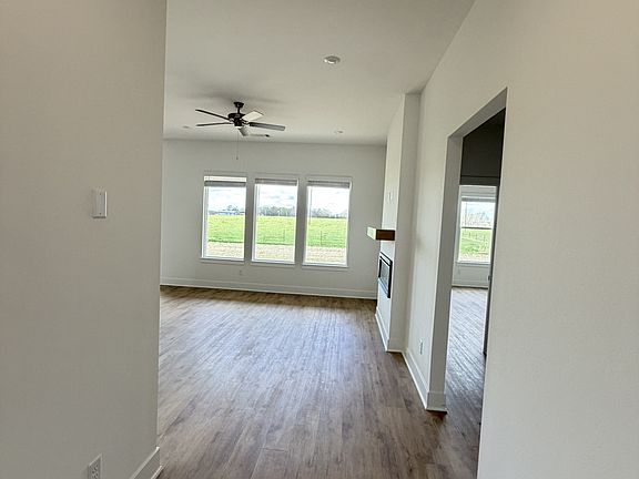 2nd image of 563 W Gosling Isle