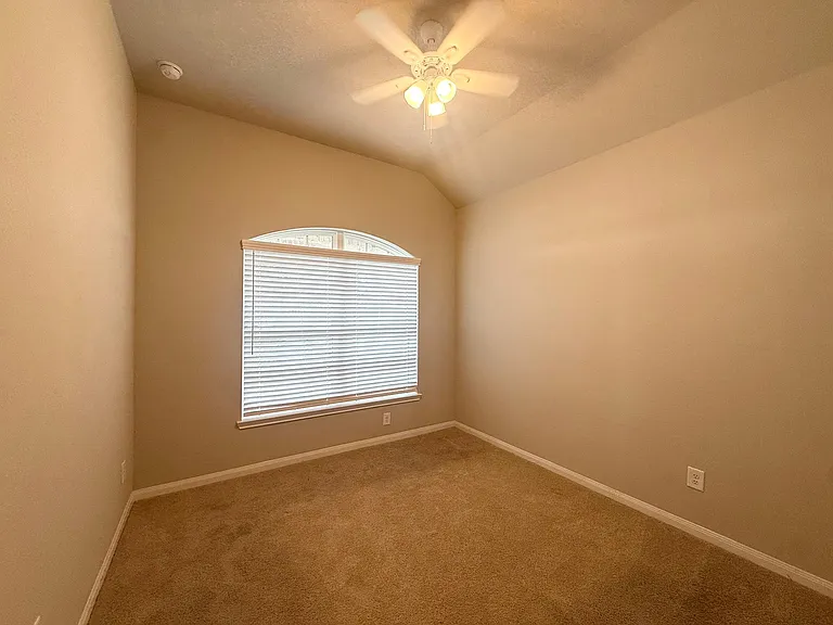 24423 Tesino River Cir — Photo 18