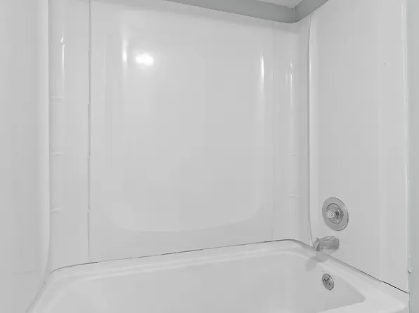 334 S Main St #2A, Williamstown, NJ 08094