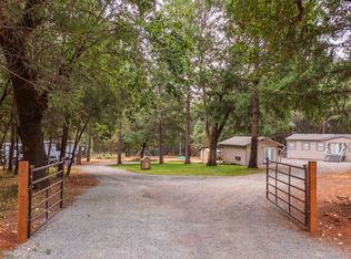 2175 Russell Rd, Merlin, OR 97532