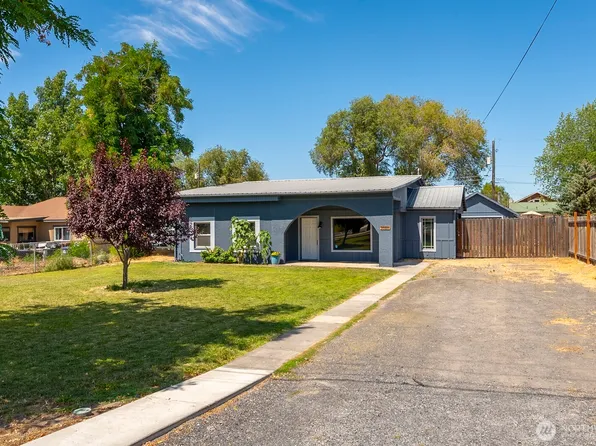 1036 W Luta Street, Moses Lake, WA 98837