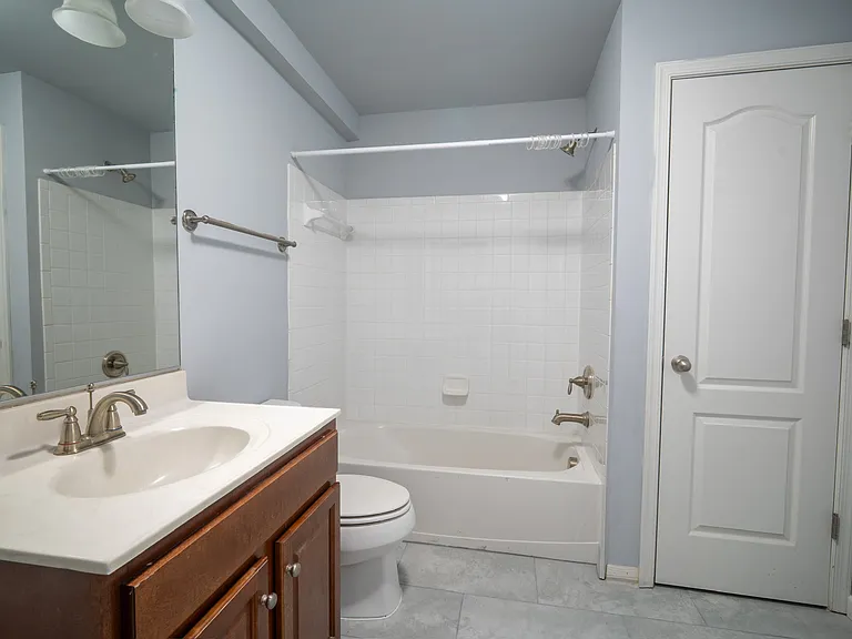 Full Bath with additional closet space
