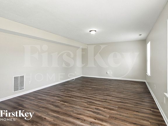3rd image of 1843 Brook Crossing Way