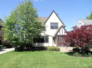 22 Woodley Rd, Buffalo, NY 14215