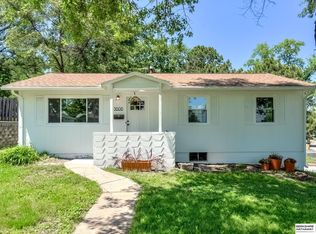 3608 Cornhusker Dr, Omaha, NE 68124