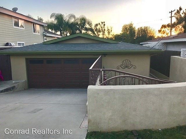 2nd image of 34165 Camino El Molino