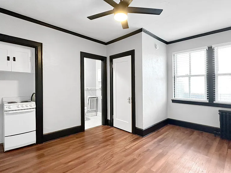 Morrison Street Apartments — Photo 6