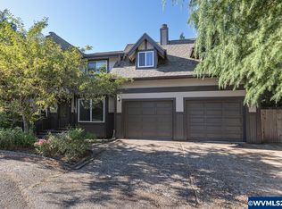 527 King Arthurs Ct SE, Salem, OR 97302