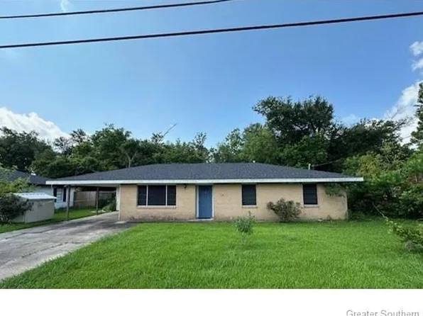 810 Sundale Dr, Lake Charles, LA 70607