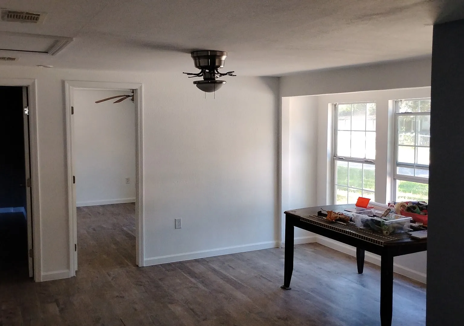 520 Cascade Dr — Photo 4