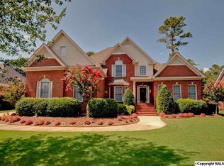 2708 Tammerack Ln SE, Owens Cross Roads, AL 35763