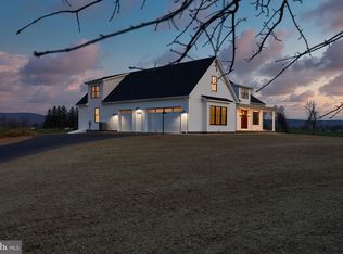 1 Peyton Dr, Carlisle, PA 17015