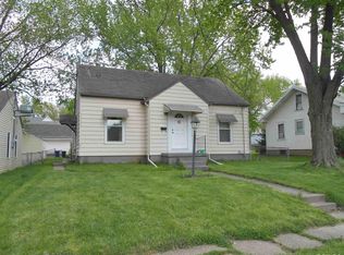 1107 S Ohio Ave, Davenport, IA 52802