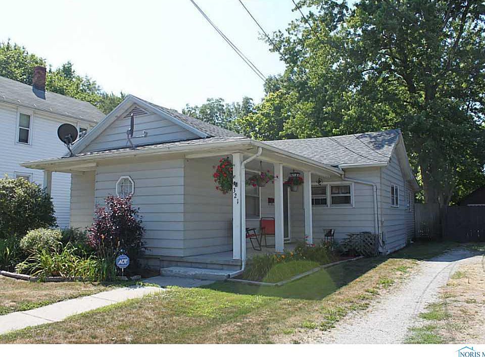 1st image of 321 Conneaut Ave
