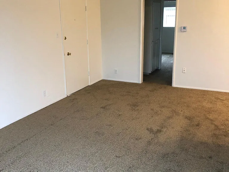 701 Ocean Ave #6 — Photo 3