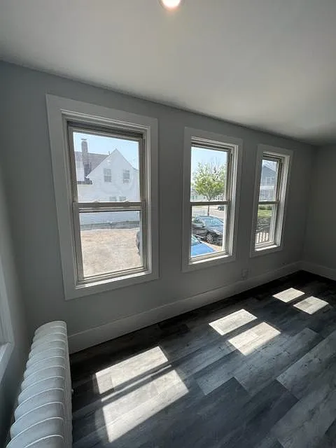 Studio, 500 sqft, $1,895 — Photo 3