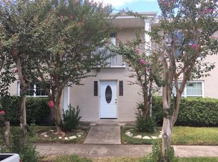 802 W Main St APT 1, Houston, TX 77006
