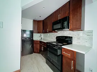 Rented by Realty 2000 Corp