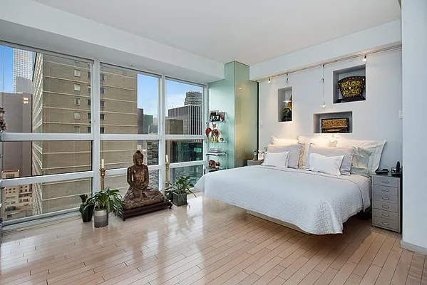 Rented by Keller Williams NYC | media 15