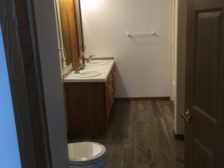 Ensuite