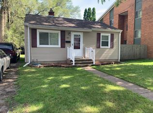 323 E Willard Ave, Lansing, MI