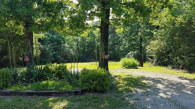 1st image of 61 Wildwood Dr