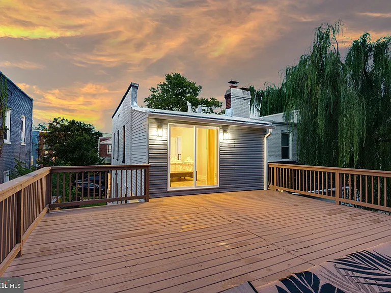6314 7th St NW #UPPER LEVEL — Photo 37