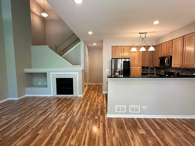 1282 Walnut Glen Dr — Photo 6